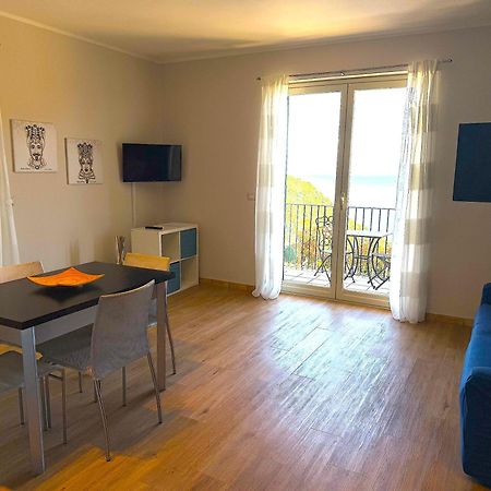Villa Da Vinci Luxury Panoramic Apartments - Taormina Rooms Collection エクステリア 写真